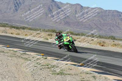 media/Nov-01-2025-CVMA (Sat) [[fc0f7531b8]]/Race 11-Amateur Supersport Open/